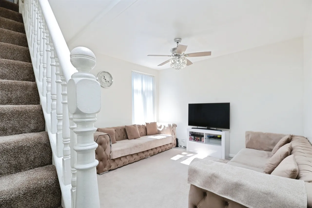 Princes Avenue, Watford, photo 8