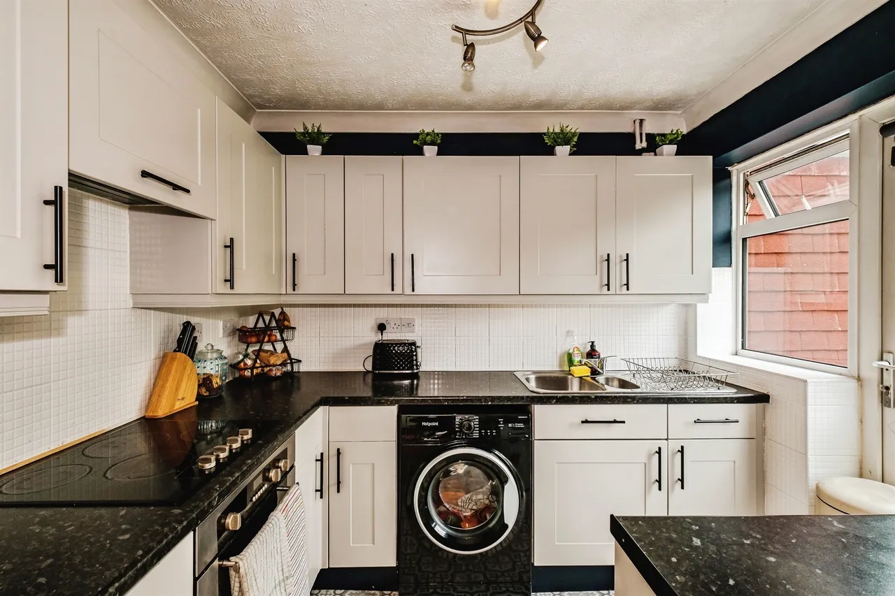 Abbotts View, Sompting, BN15, photo 7