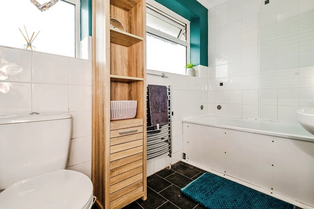 Abbotts View, Sompting, BN15, photo 17
