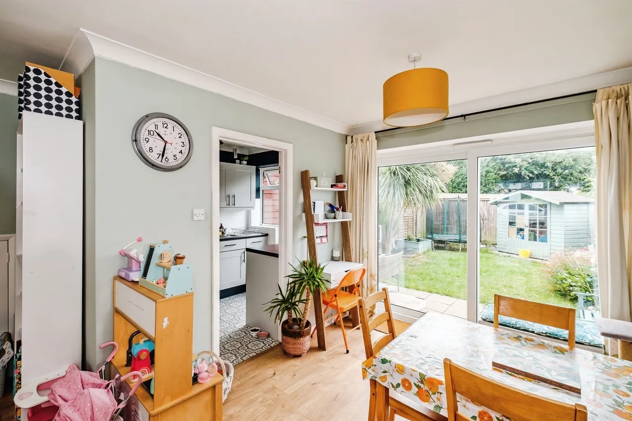 Abbotts View, Sompting, BN15, photo 3
