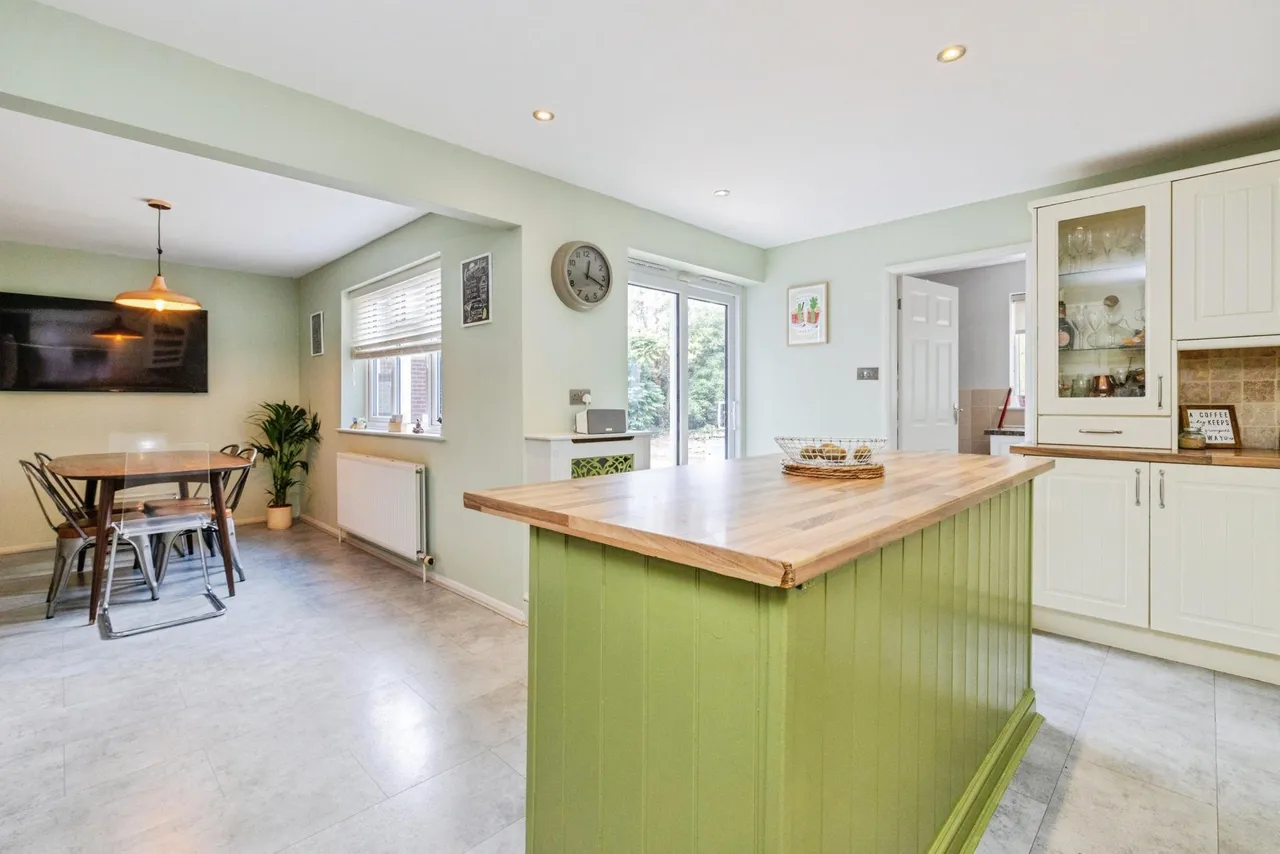 Bridle Lane, Carlton Le Moorland, LN5, photo 4