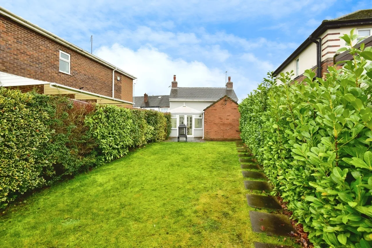 Ravens Lane, Bignall End, Stoke-on-Trent, Staffordshire, ST7, photo 13