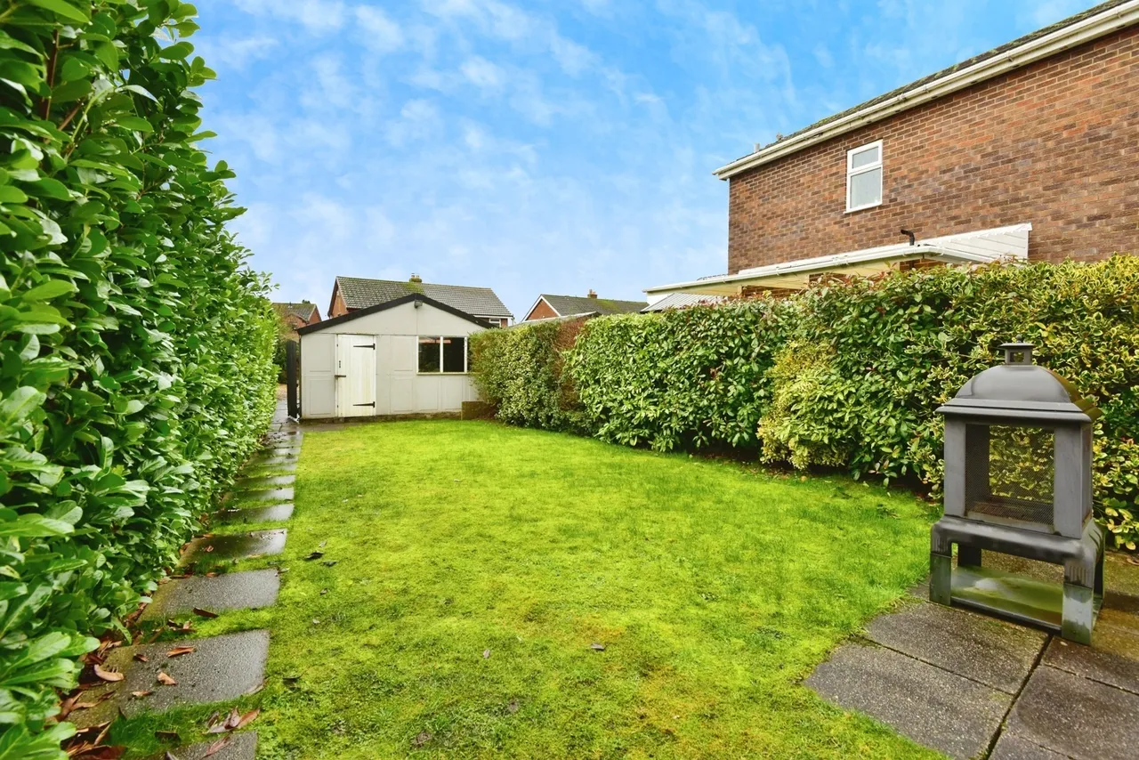 Ravens Lane, Bignall End, Stoke-on-Trent, Staffordshire, ST7, photo 18