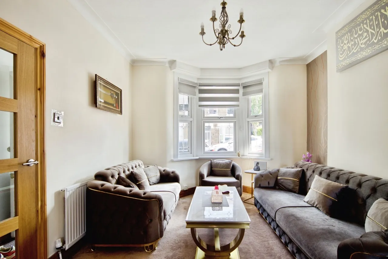 St. John's Road, Walthamstow, E17, photo 2