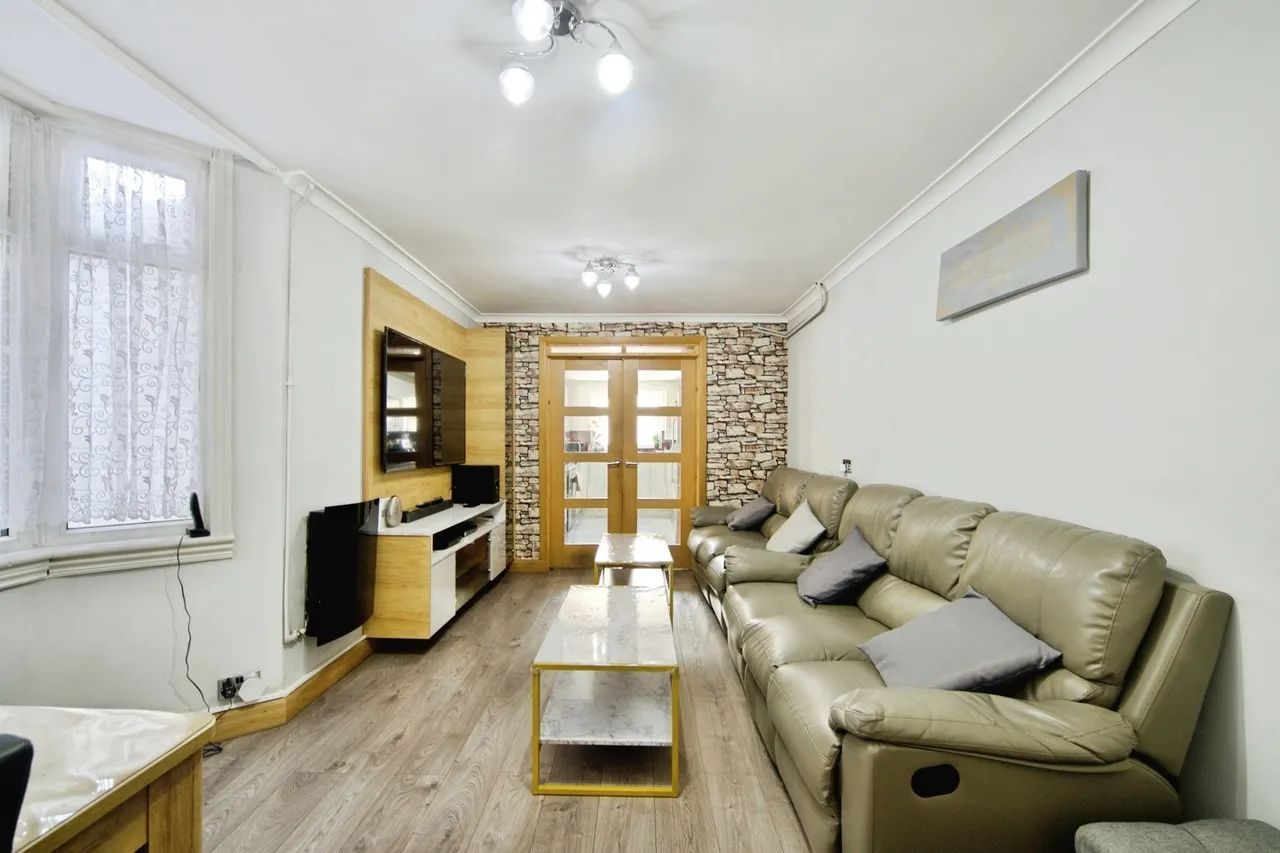 St. John's Road, Walthamstow, E17, photo 5