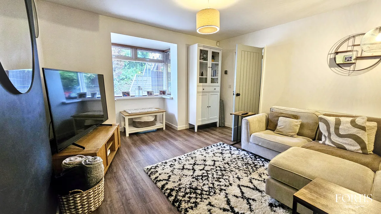 Llantrisant Road, Cardiff, CF5, photo 4