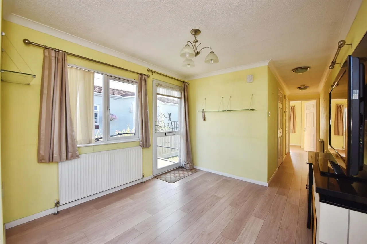 Pooles Lane, Hullbridge, SS5, photo 8