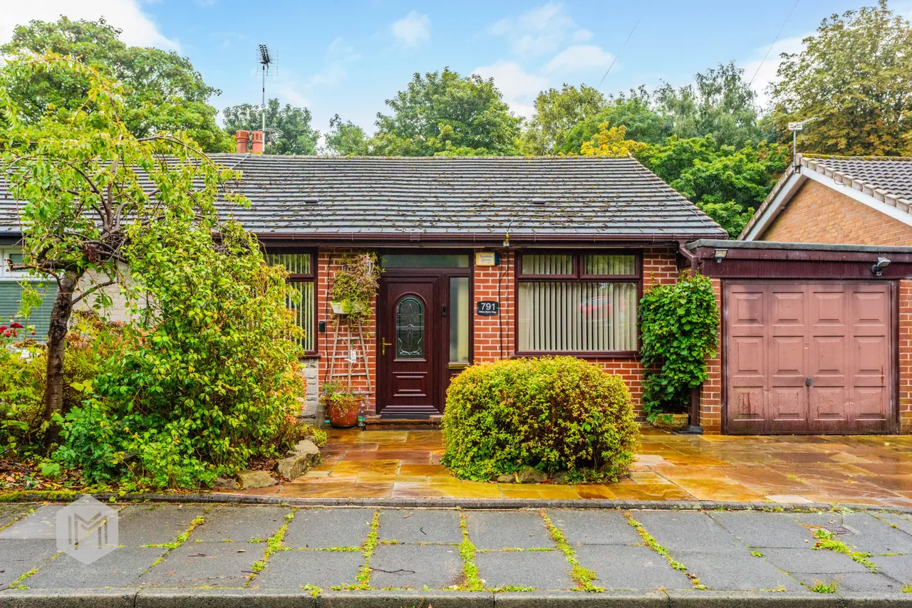Moss Bank Way, Bolton, BL1 5TD, photo 26