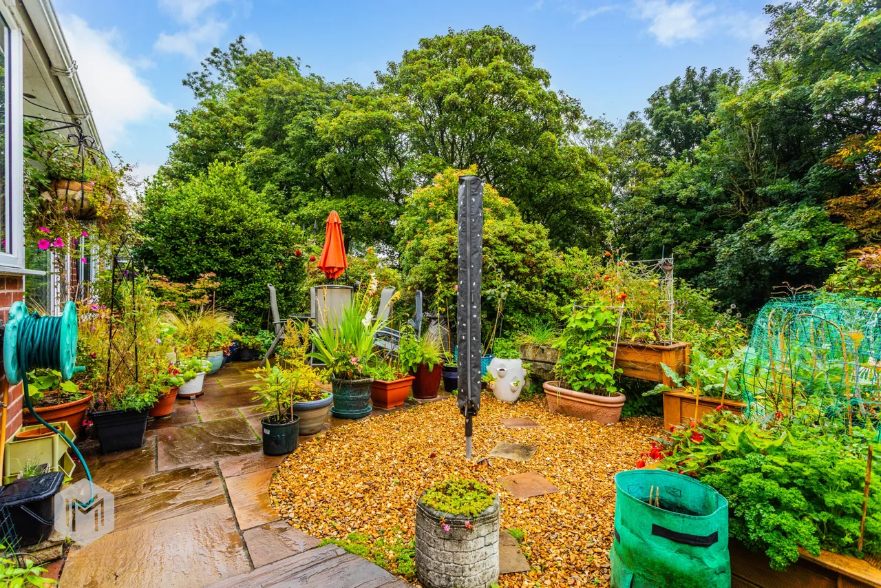 Moss Bank Way, Bolton, BL1 5TD, photo 21