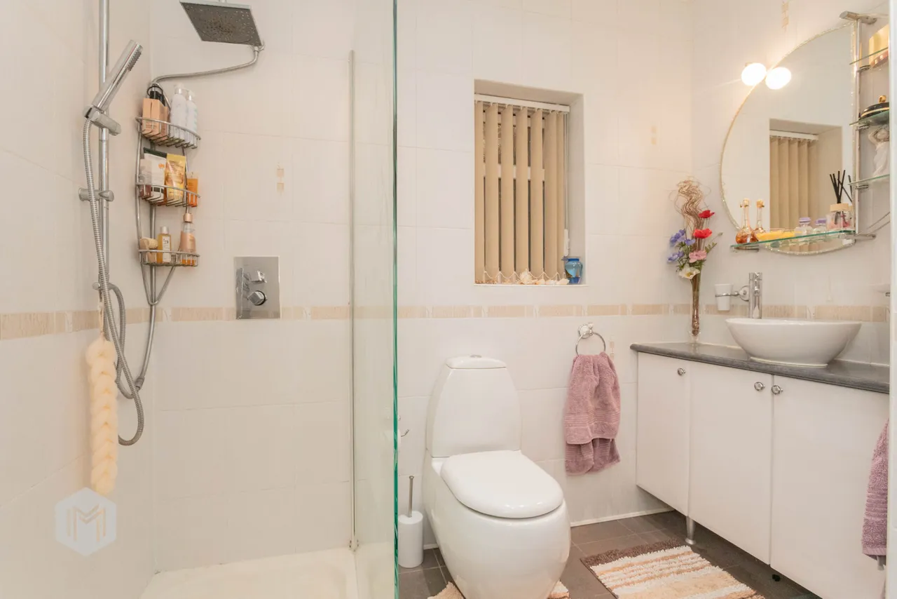 Moss Bank Way, Bolton, BL1 5TD, photo 17
