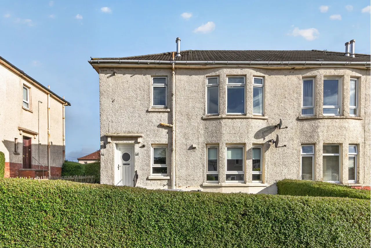 2 bed flat for sale, Harefield Drive, Scotstoun, G14