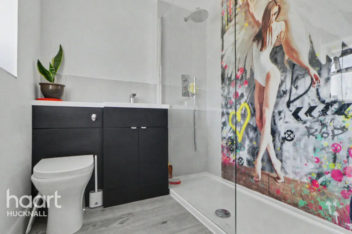 Nottingham Road, Nottingham, NG15, photo 14