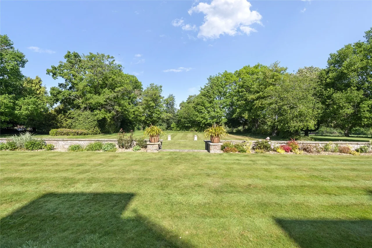 Felcourt Road, Felcourt, RH19, photo 8