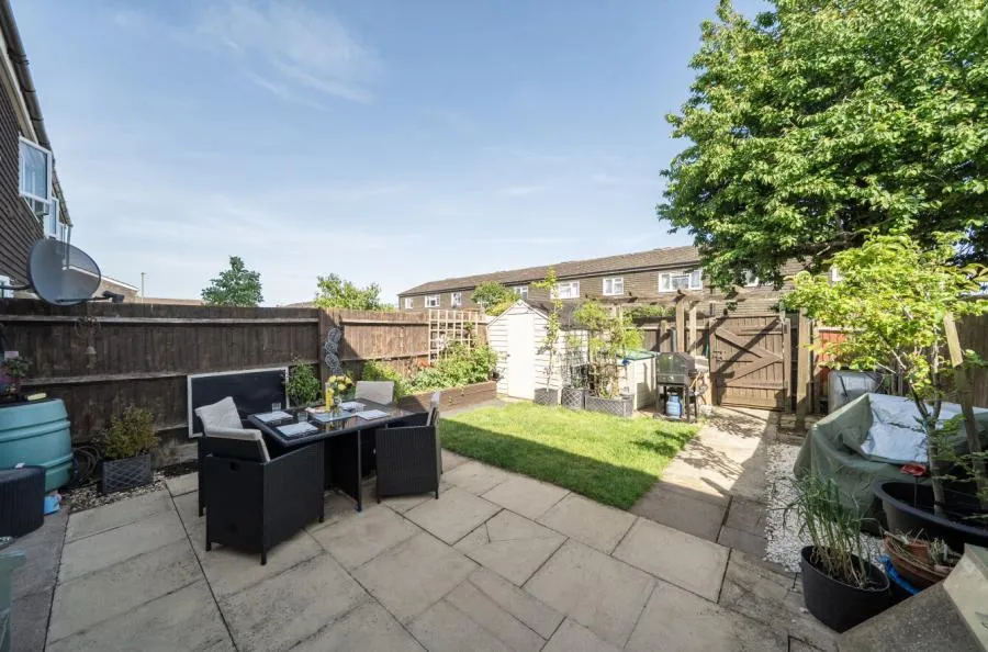 Blenheim Drive, Bicester, OX26, photo 2