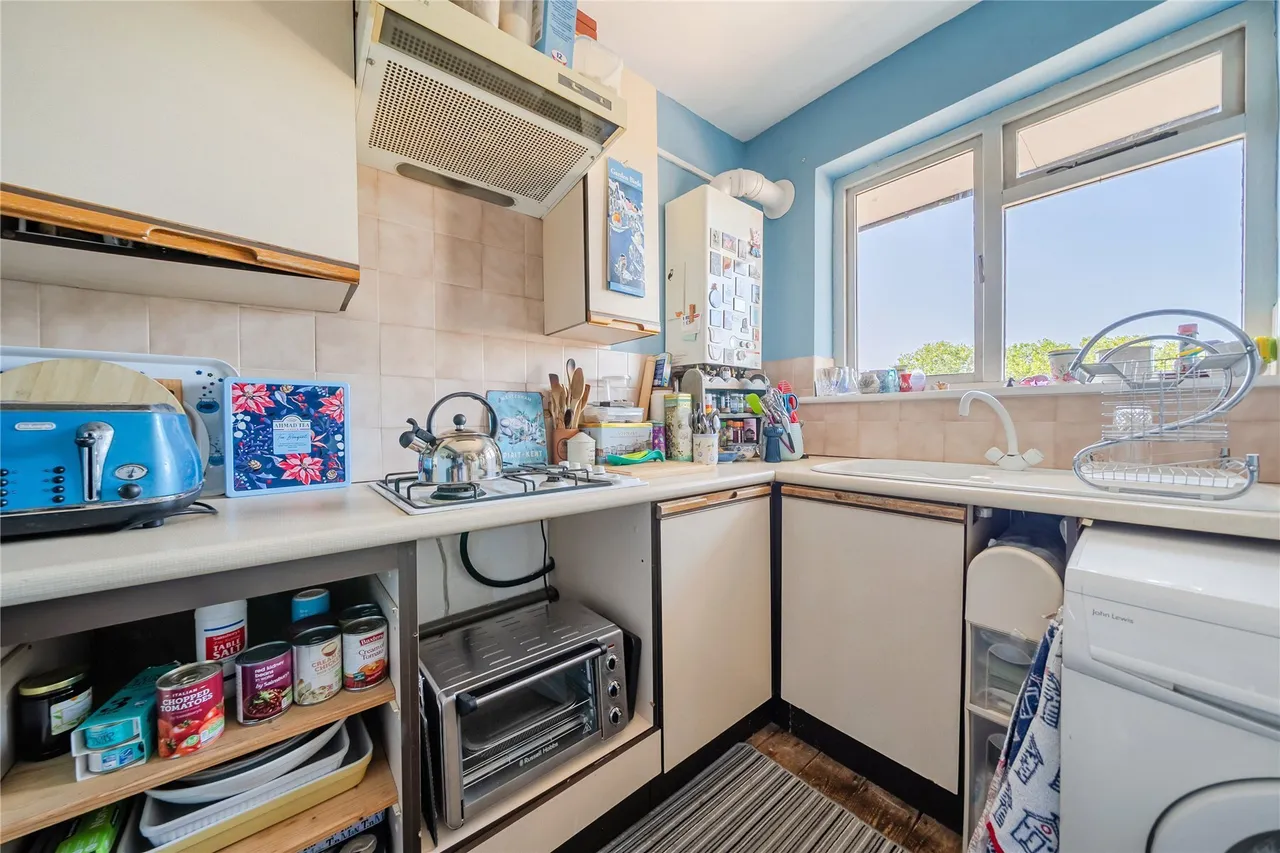 High Street, London, SE20, photo 12