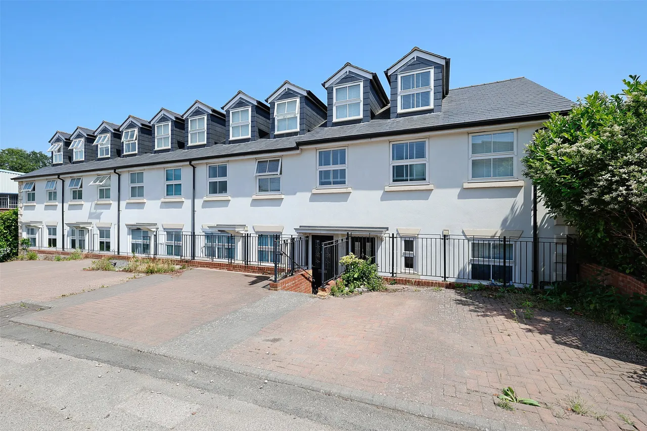 Albert Road North, Reigate, RH2, photo 2