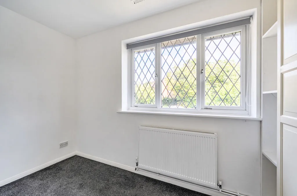 Aveling Close, Purley CR8 4DW, photo 12