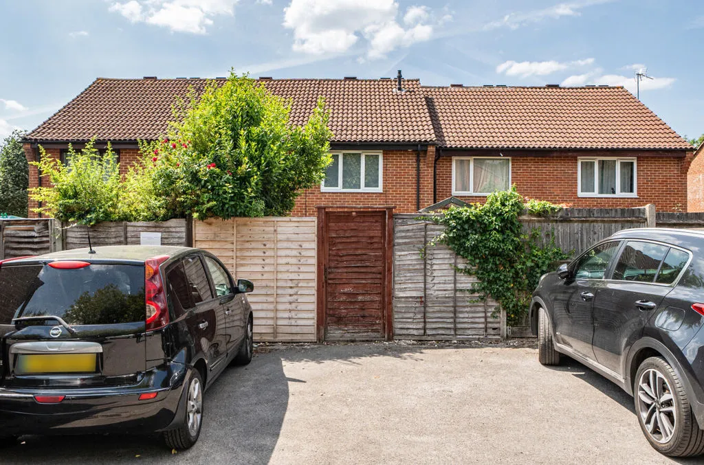 Aveling Close, Purley CR8 4DW, photo 23
