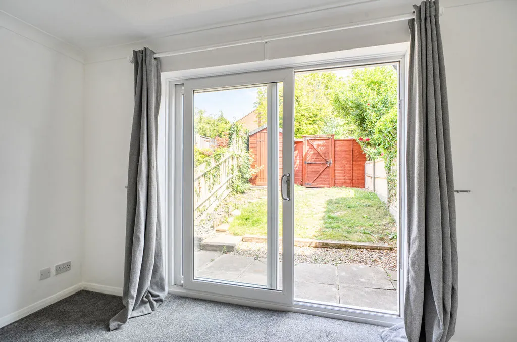 Aveling Close, Purley CR8 4DW, photo 7