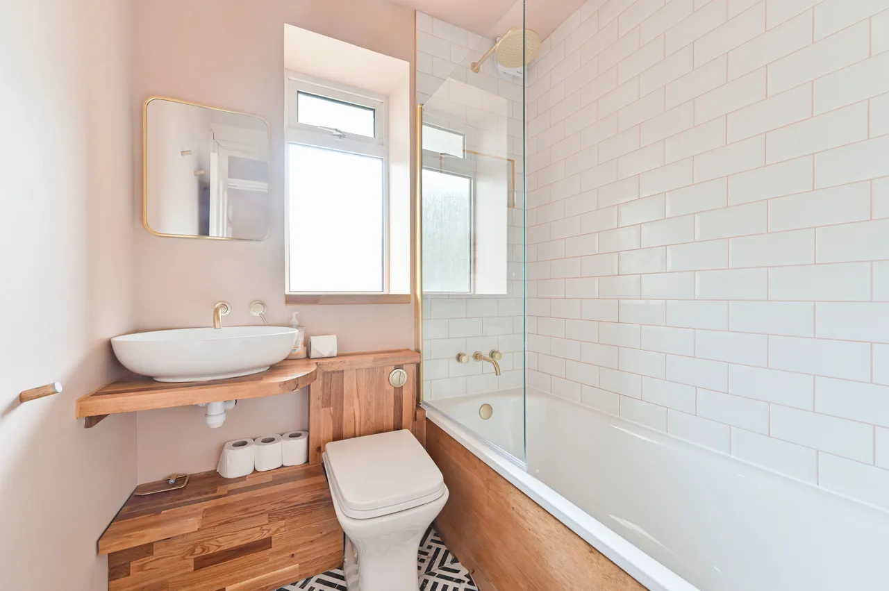 5 Boundary House, Bethwin Road, London, photo 5