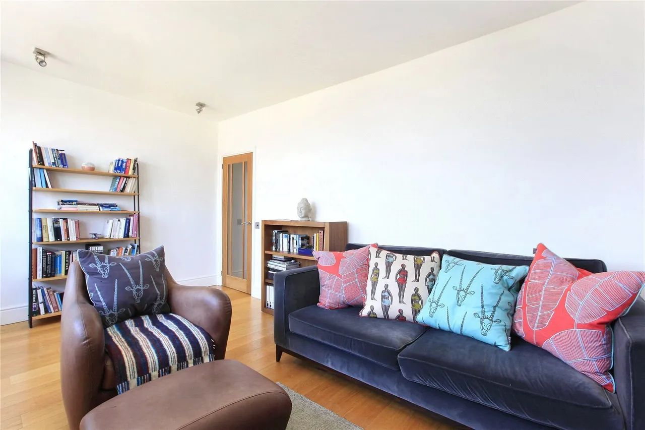 Elsynge Road, London, SW18, photo 4