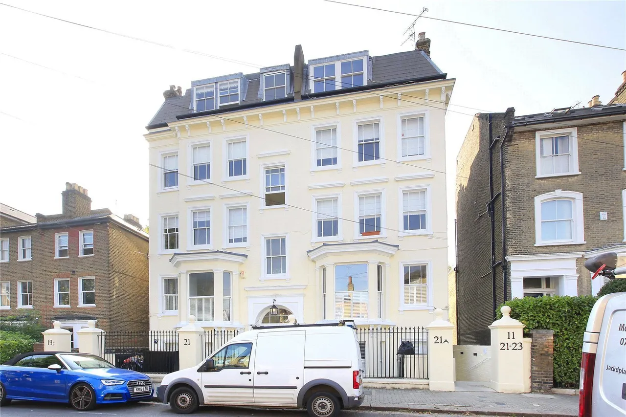 Elsynge Road, London, SW18, photo 2