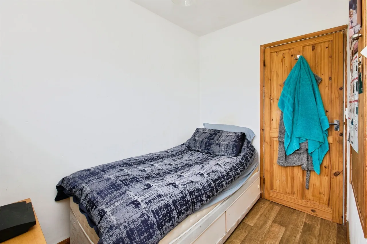 Cumberland Road, Burton-On-Trent, DE15, photo 8