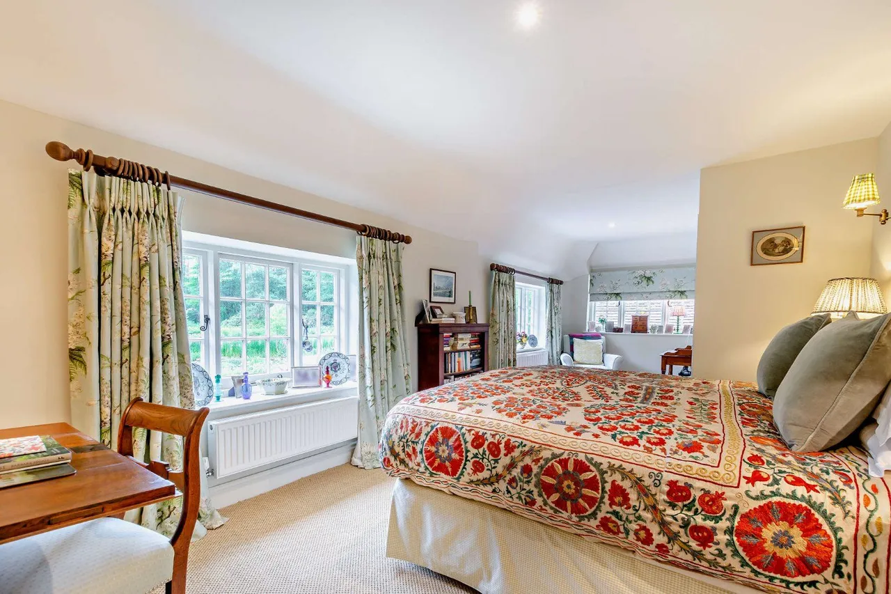 Newbridge, Colemans Hatch, Hartfield, East Sussex, TN7 4ES, photo 12