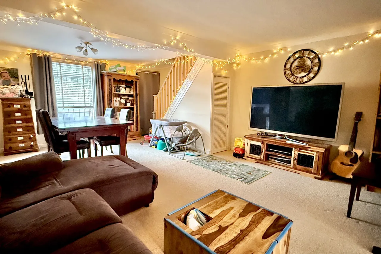 Christchurch Road, Ringwood, BH24, photo 8