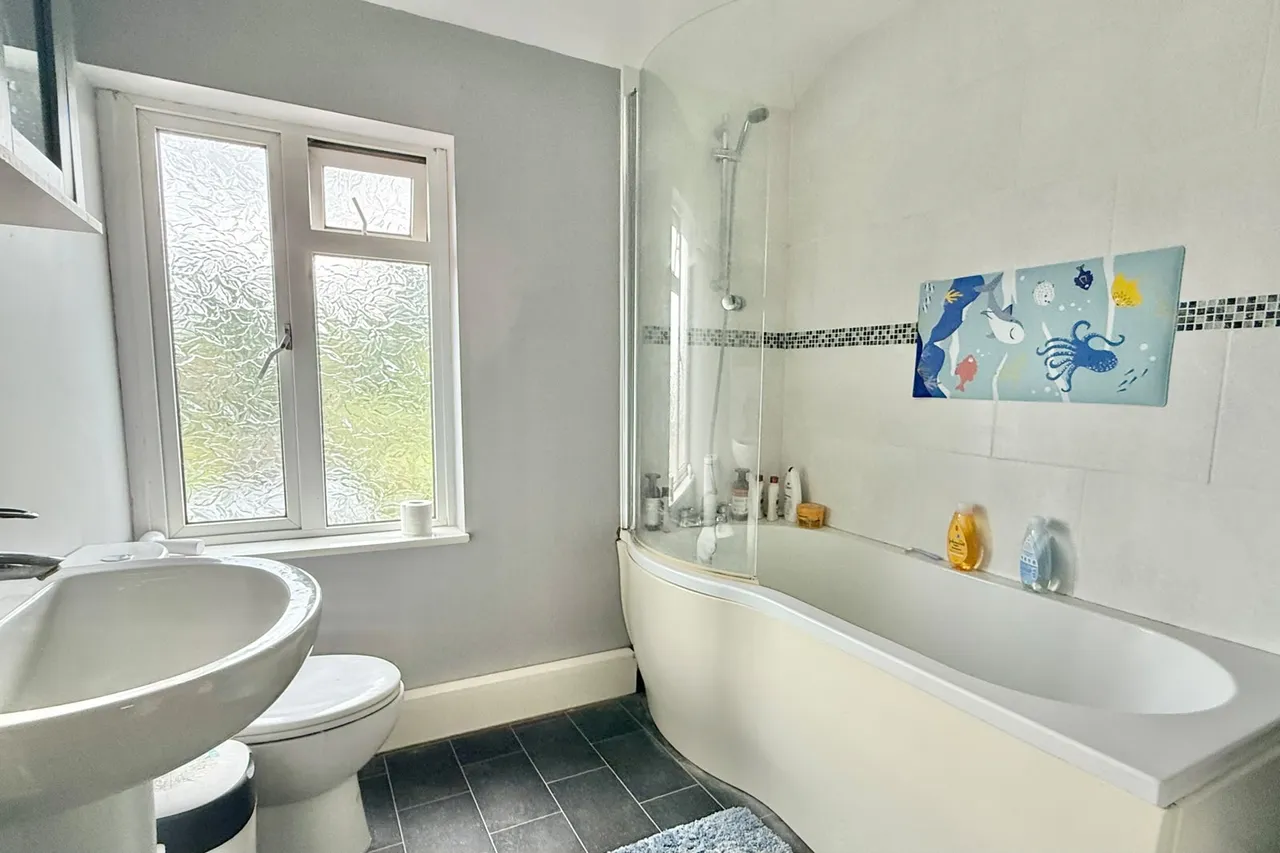Christchurch Road, Ringwood, BH24, photo 15