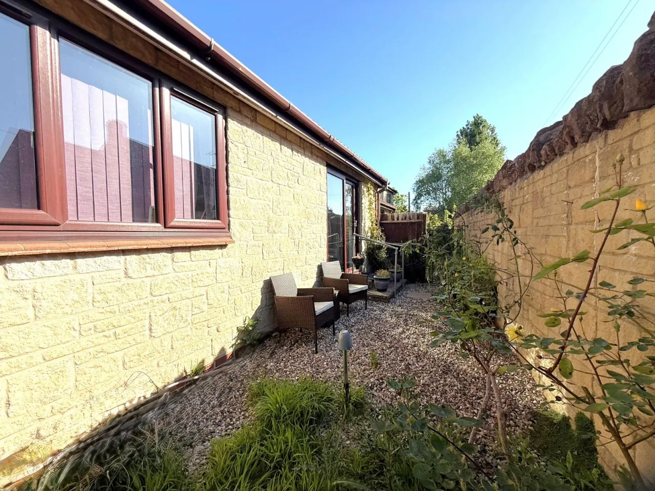 Kingshill Gardens, Nailsea, BS48, photo 7