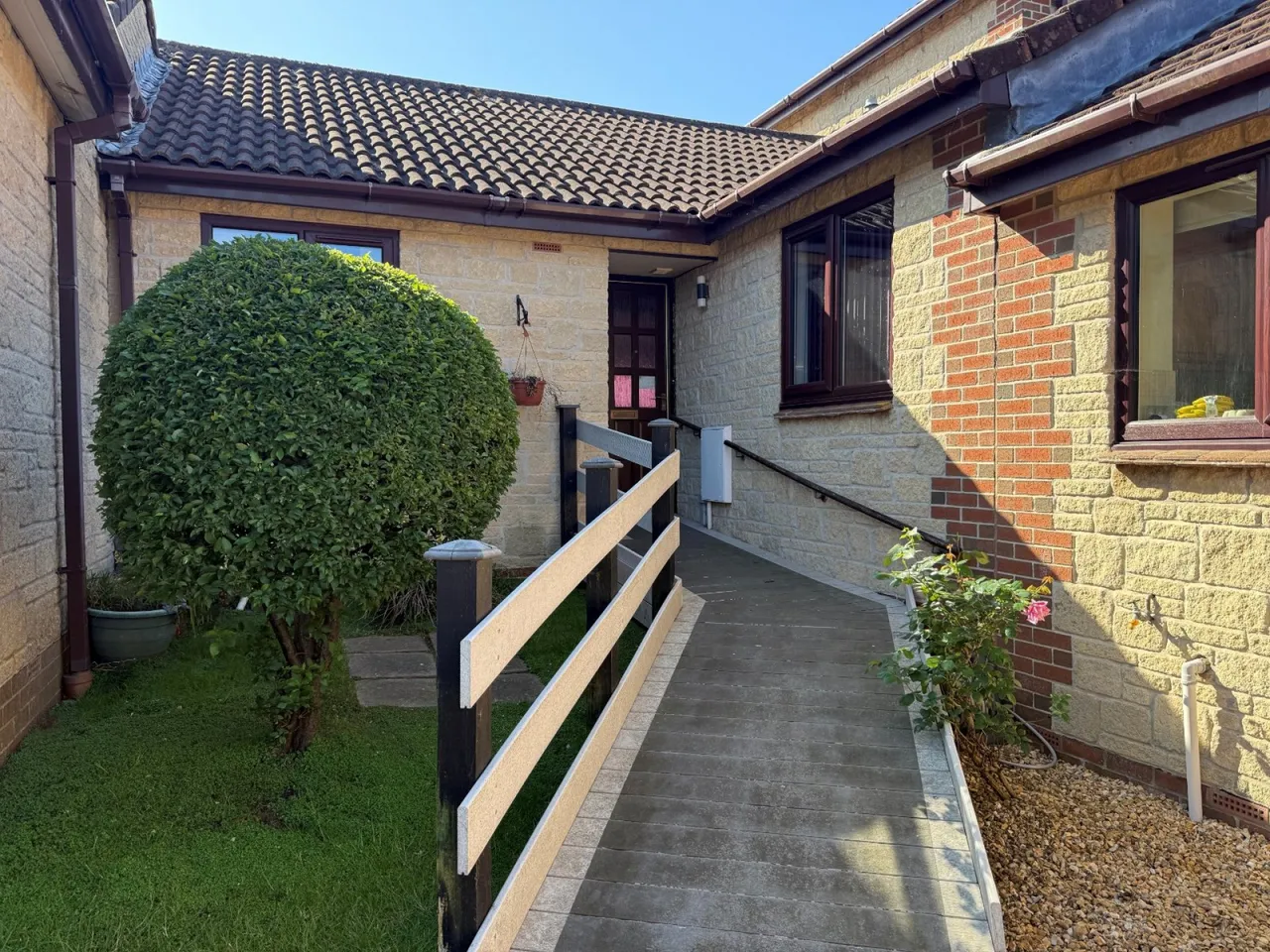 2 bed house for sale, Kingshill Gardens, Nailsea, BS48