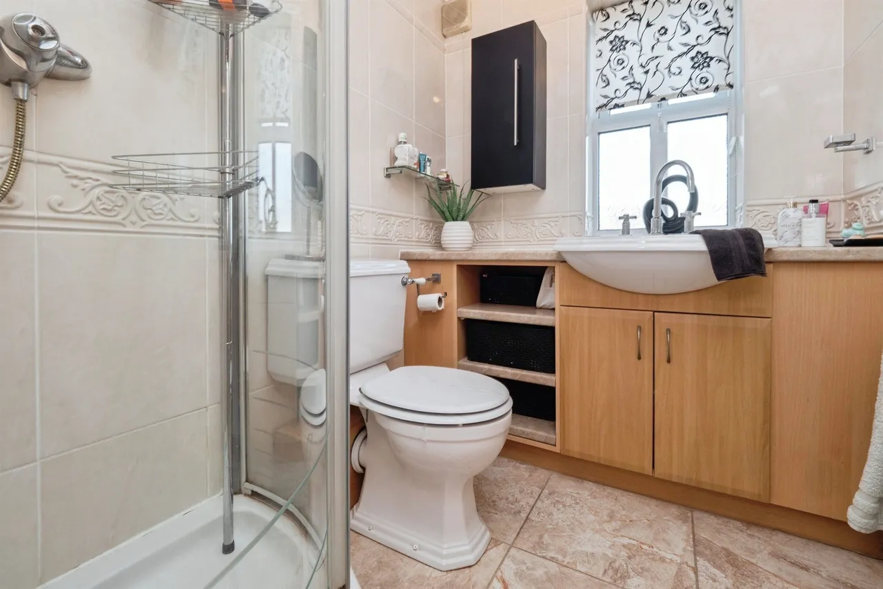 Poplars Way, Beverley, photo 12