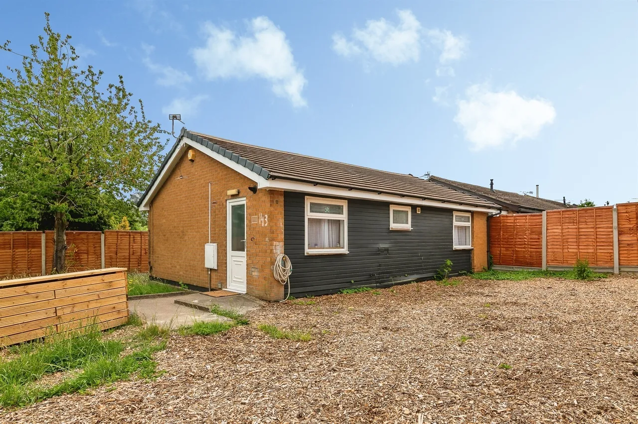 2 bed house for sale — Wigman Road, Nottingham