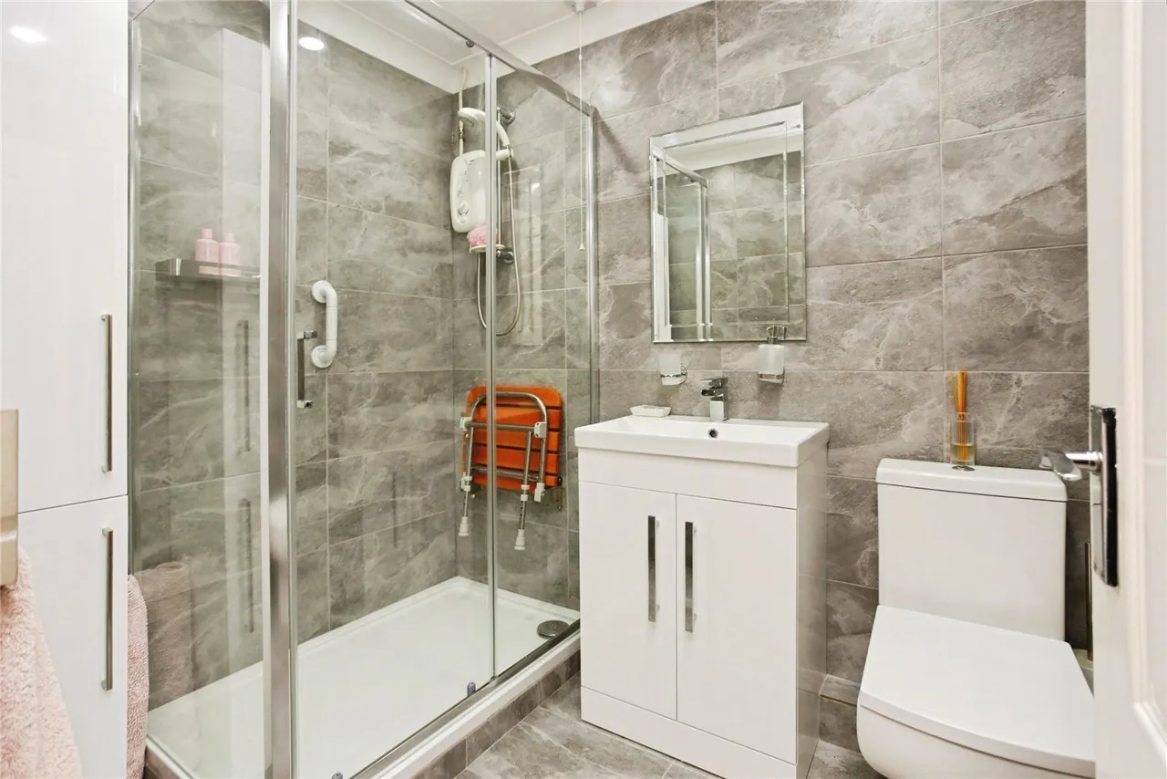 Reeves Terrace, Ticehurst, TN5, photo 12