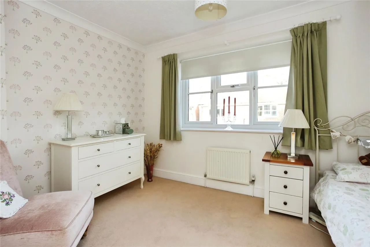 Reeves Terrace, Ticehurst, TN5, photo 9