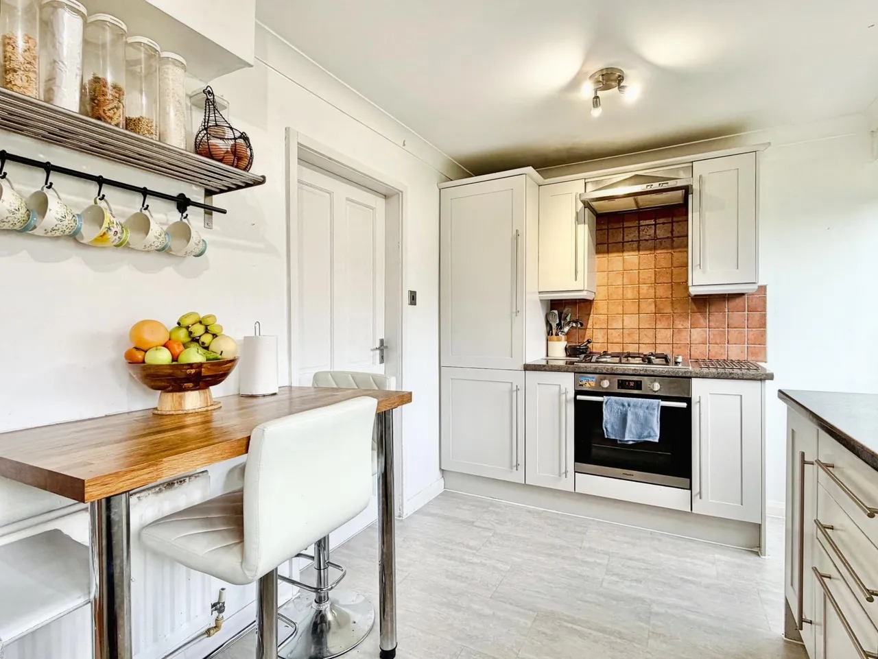 Corchester Walk, High Heaton, NE7, photo 9
