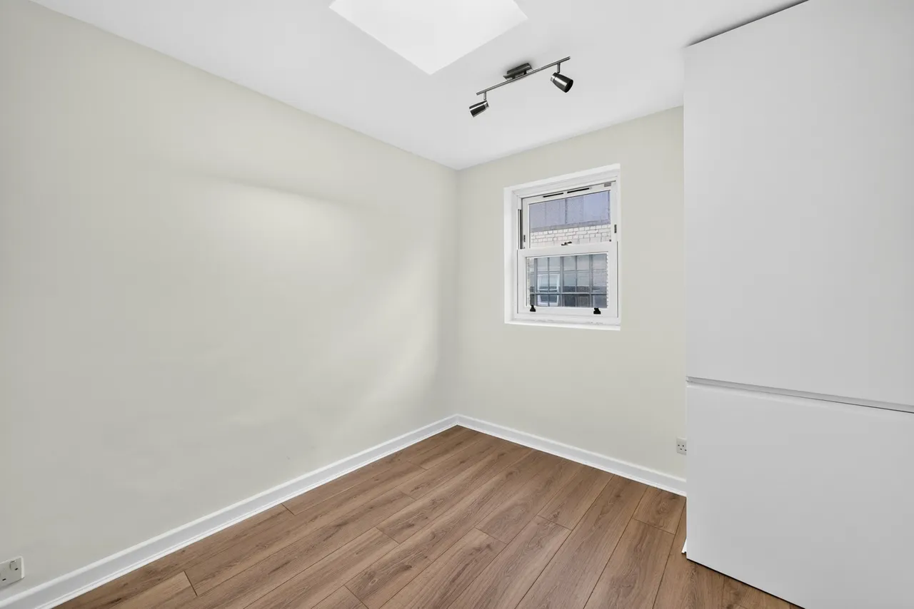 Leather Lane, London, EC1N, photo 17