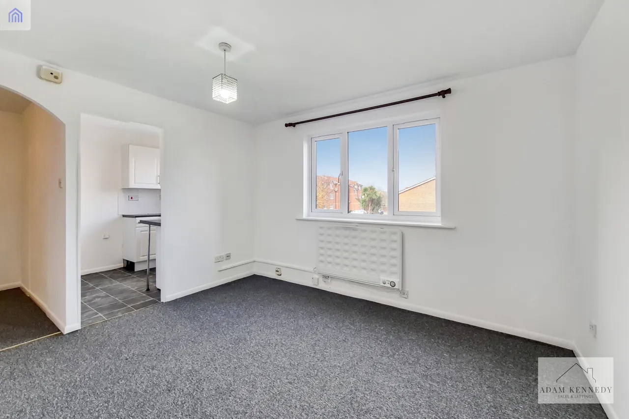 138 Larmans Road, Enfield, Greater London, EN3 6QU, photo 2