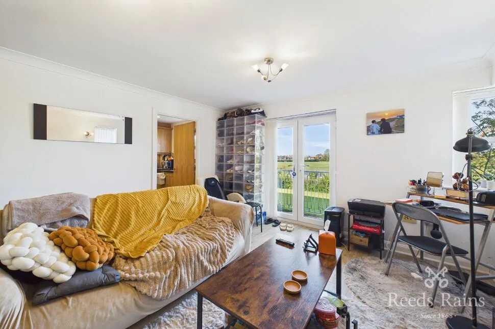 Newton Drive, Blackpool, Lancashire, FY3, photo 2
