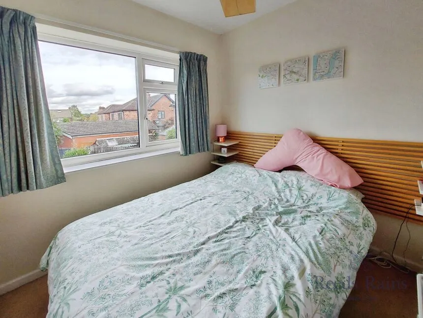 Newlands Drive, Wilmslow, SK9, photo 17