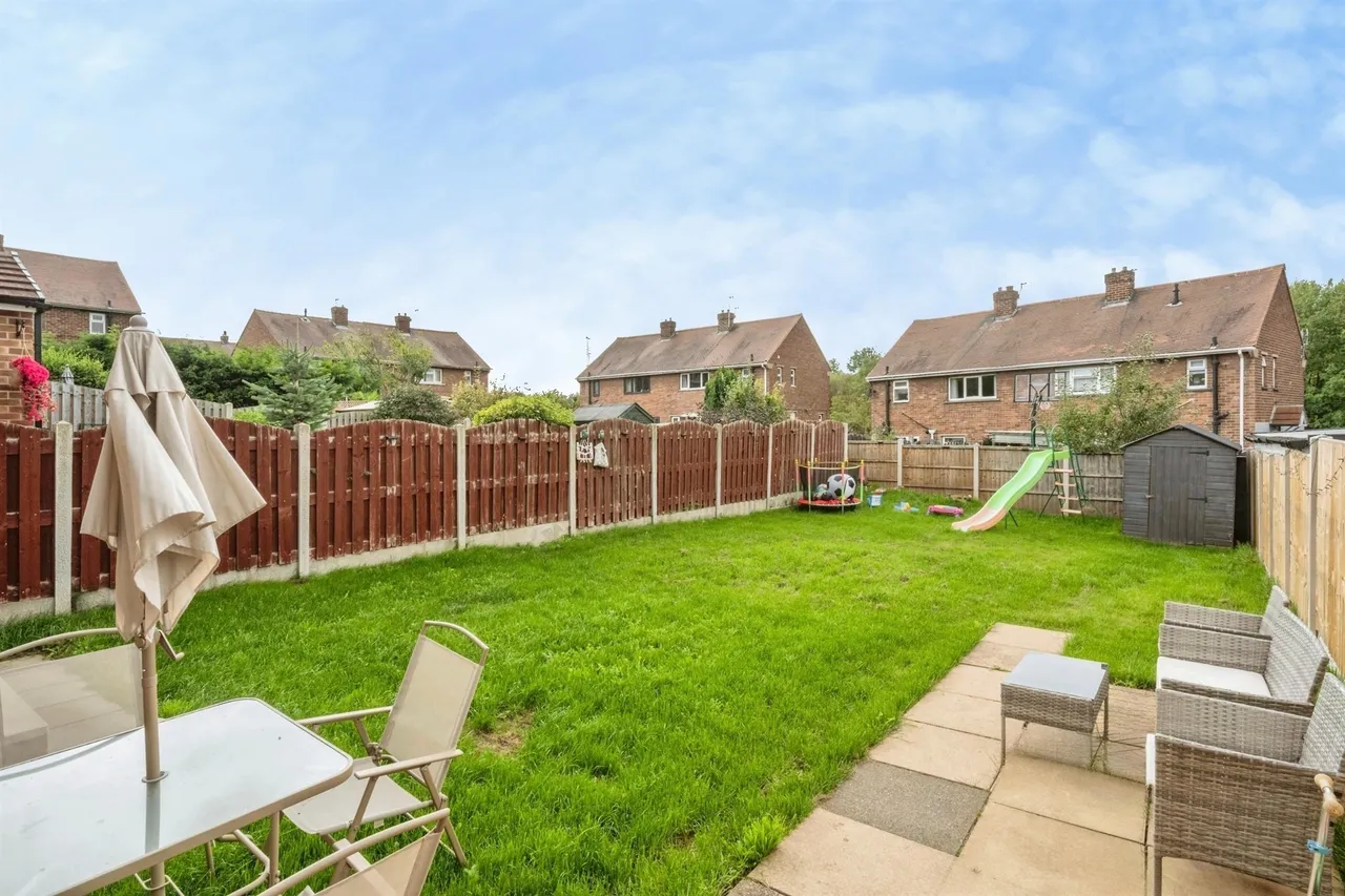 Roberts Avenue, Conisbrough, DONCASTER, photo 4