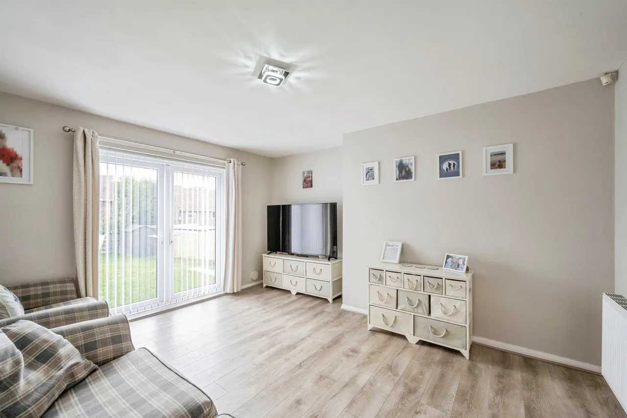 Roberts Avenue, Conisbrough, DONCASTER, photo 6