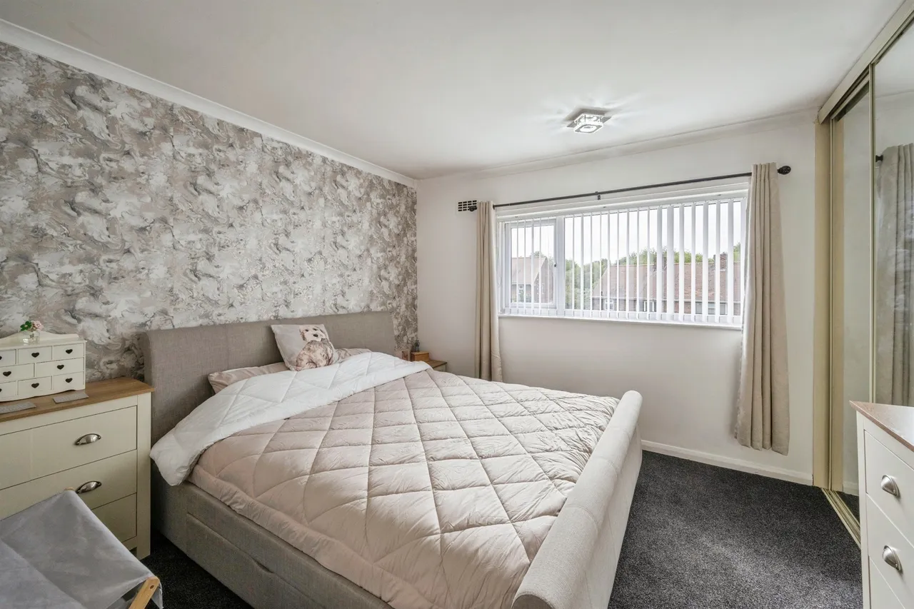 Roberts Avenue, Conisbrough, DONCASTER, photo 10