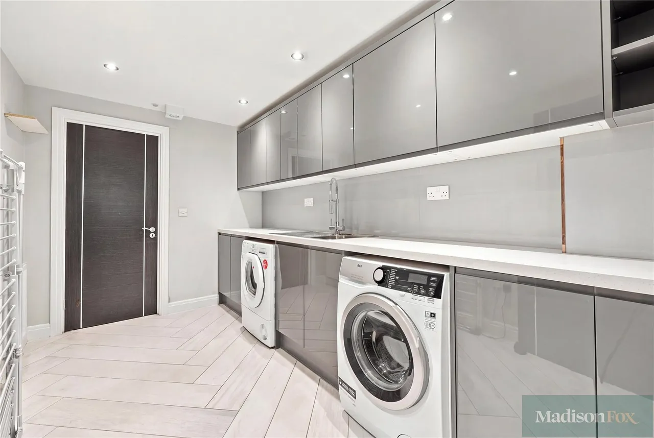 Ely Place, Woodford Green, IG8, photo 11