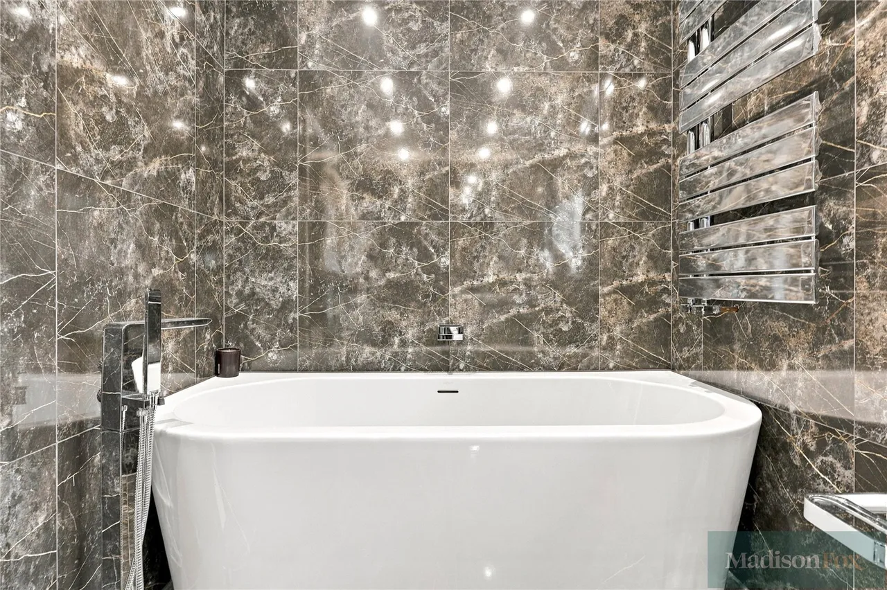 Ely Place, Woodford Green, IG8, photo 18