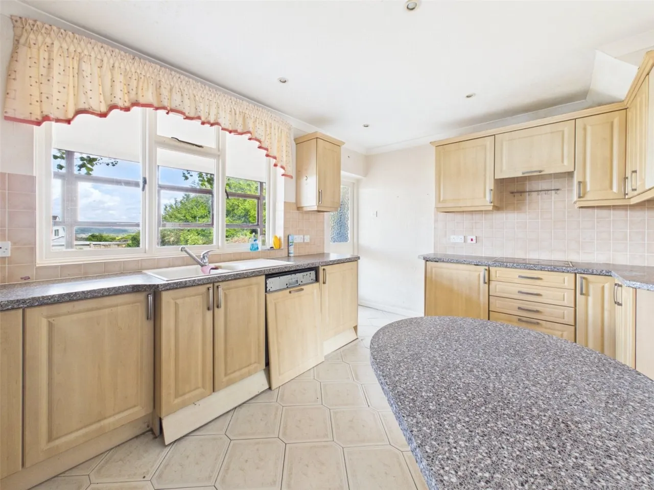 Highfield Road, Weston-Super-Mare, BS24, photo 10