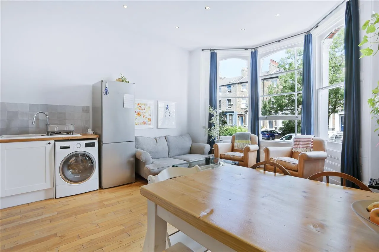 Tufnell Park Road, London, photo 14
