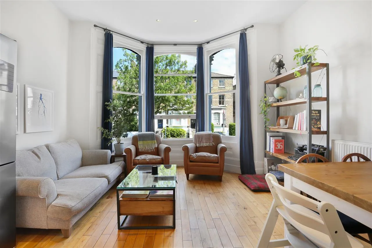 Tufnell Park Road, London, photo 4