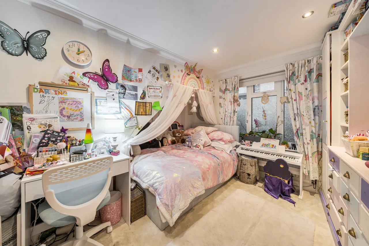 Flat B, 1 Nottingham Court, London, photo 8